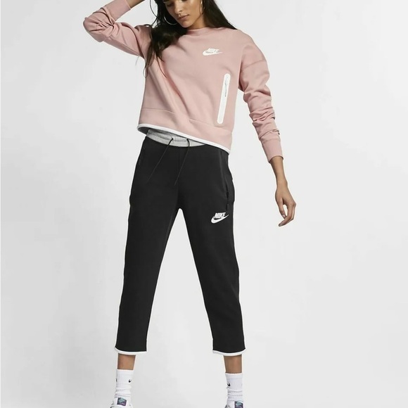 Nike Sportswear Tech Fleece Women Joggers Cropped Pants Black Ar2946 011 Med - Picture 1 of 15